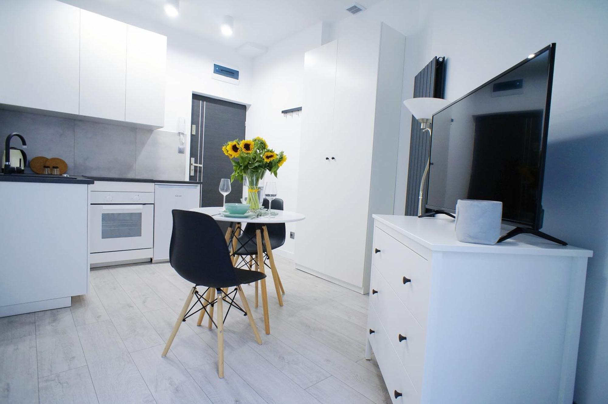 Polonia Art Apartments In The City Center Kattowitz Exterior foto
